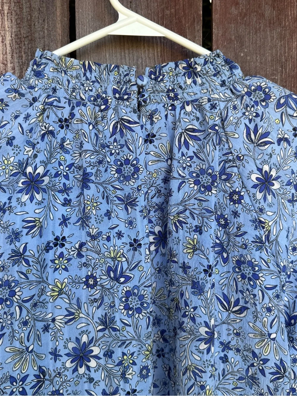 Loft Smocked Neck Blue Floral Puff-Sleeve Top Size Medium